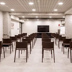 https://hotel-bed4u-bilbao.bilbaohotelsspain.com