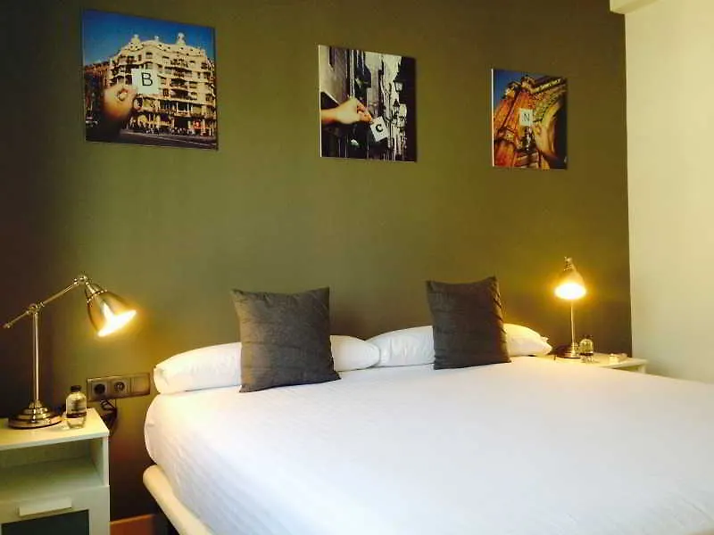 Leonardo Boutique Hotel Barcelona Sagrada Familia 3*,