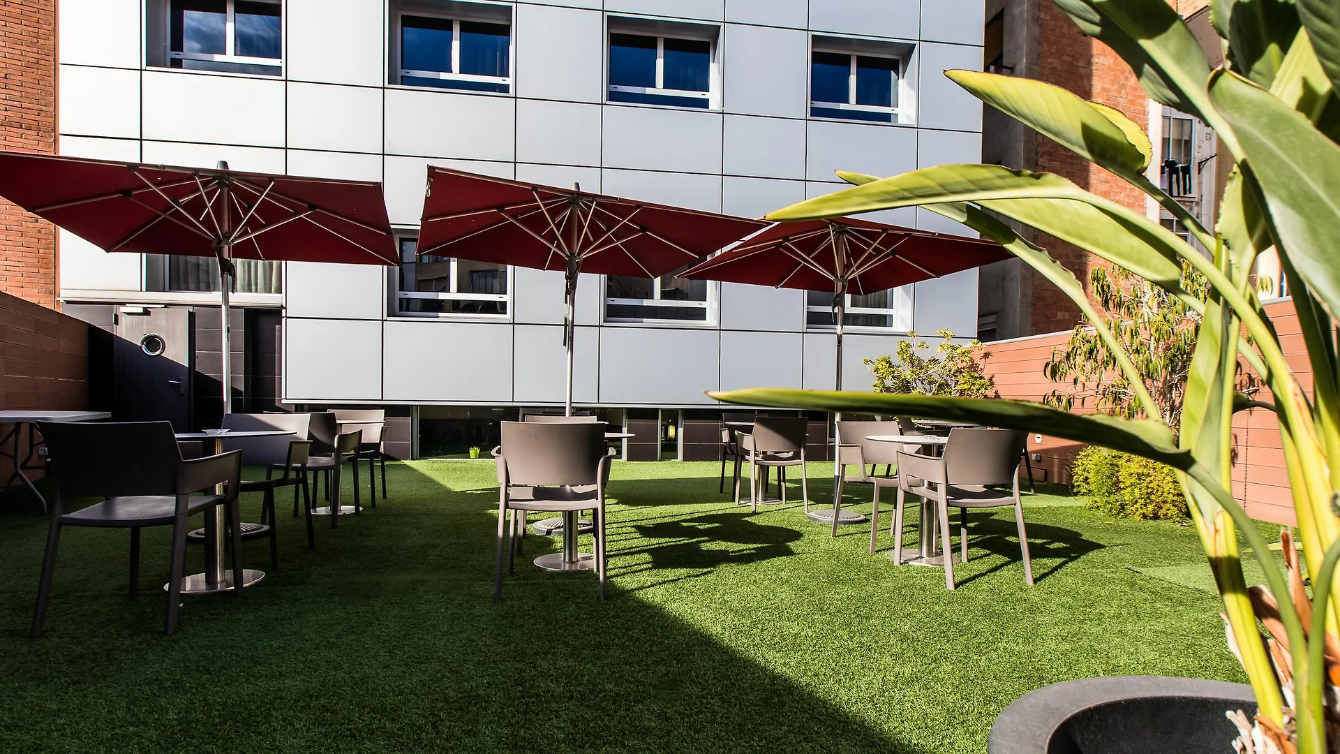 Leonardo Boutique Hotel Barcelona Sagrada Familia 3*,